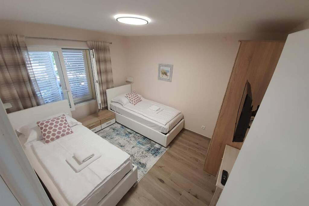 Apartment Punta Skala Villa Valentina Петркане Екстериор снимка
