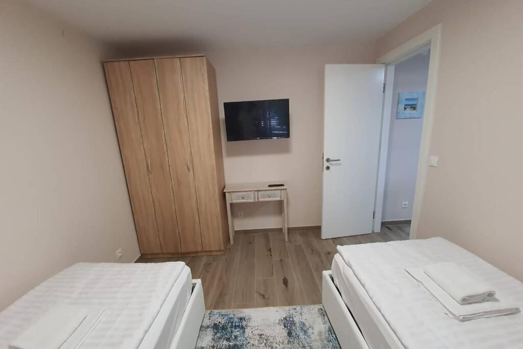 Apartment Punta Skala Villa Valentina Петркане Екстериор снимка